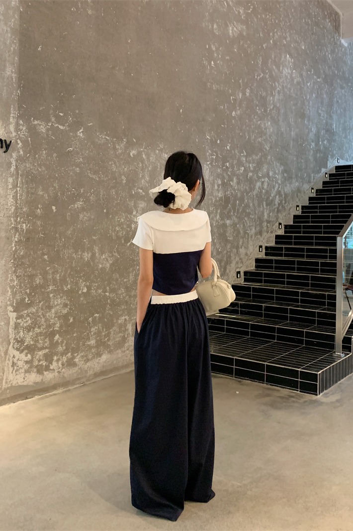 Women's Two-Piece Set Short Sleeve T-Shirt and Wide-Leg Pants Summer Outfit - Image 5