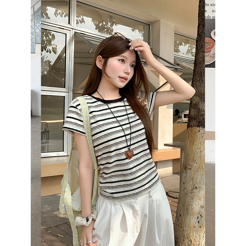 Korean Contrast Color Striped Short Sleeve T-Shirt for Women 2026 Summer New Unique Niche Versatile Pullover Top - Image 3